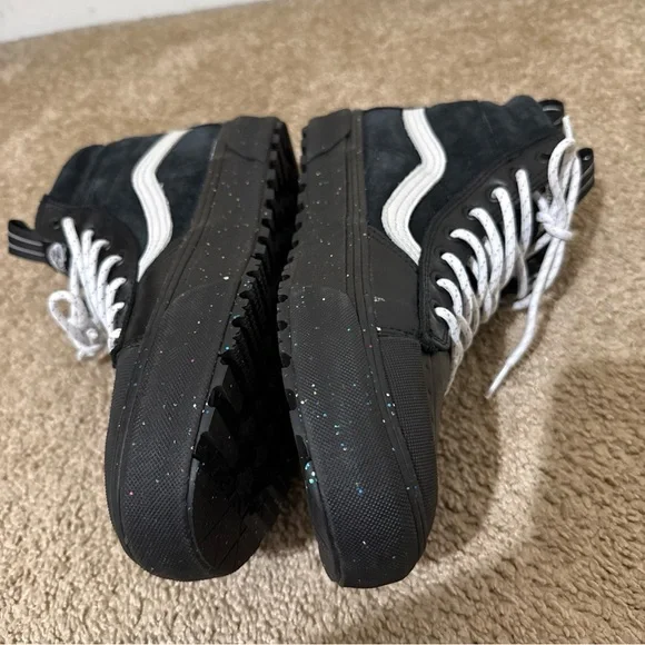 VANS Sk8-Hi MTE- Shoes - High Top Black Glitter Suede Men’s 8.5 Women’s 10 - Picture 4 of 12
